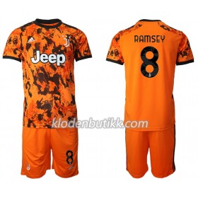 Juventus Aaron Ramsey 8 Barn Tredjedraktsett 2020-2021 Kortermet (+ Korte bukser)